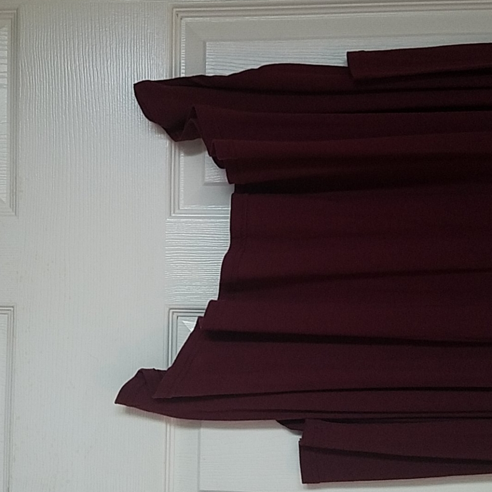 Top - Picture 2 of 4